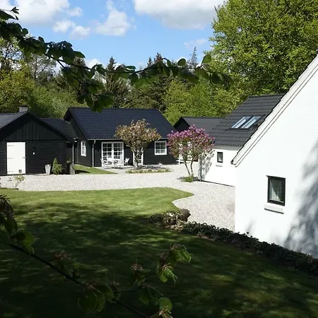 Lillelund Bed & Breakfast *