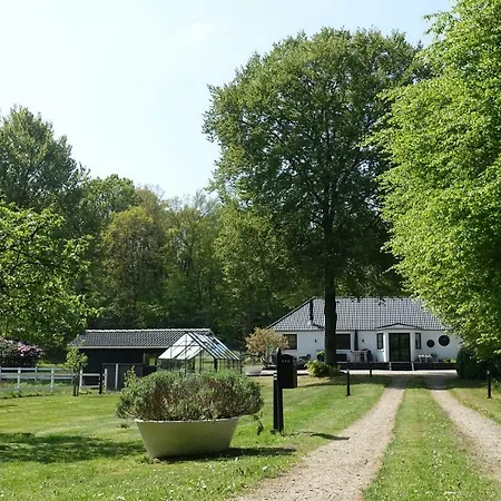 Bed & Breakfast Lillelund *